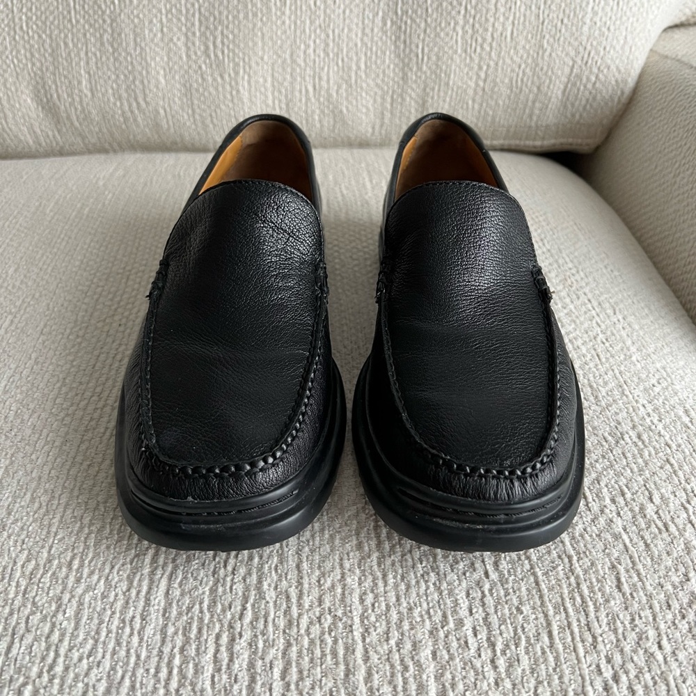 Cole Haan. Nike Air